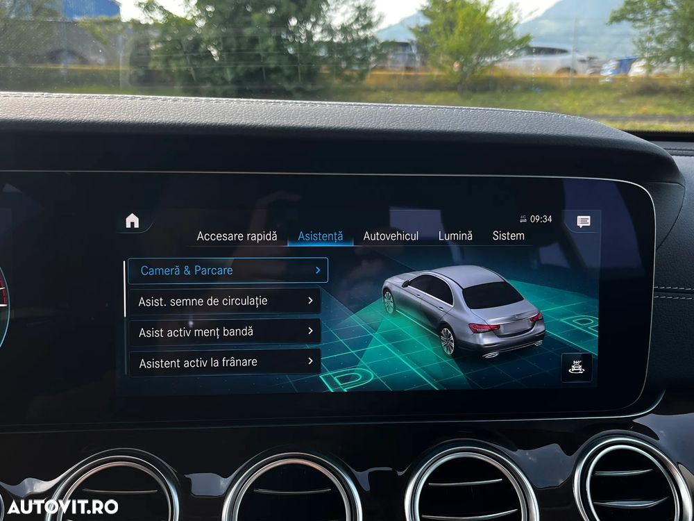 Mercedes-Benz E 300 9G-TRONIC - 29