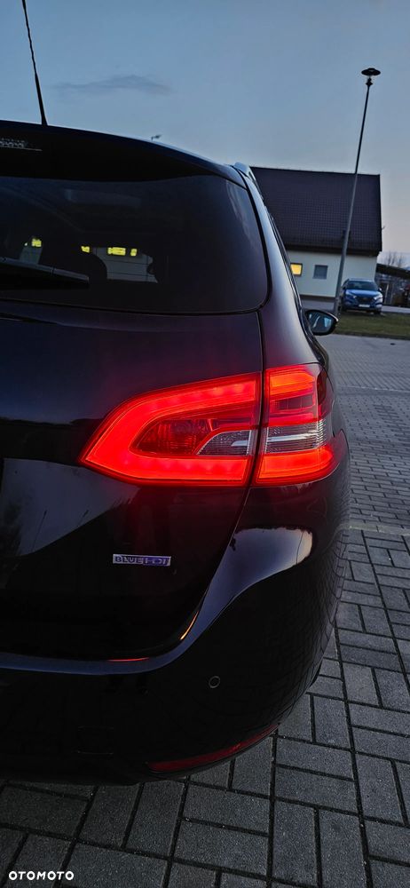 Peugeot 308 e-HDi 115 Stop & Start Allure - 22