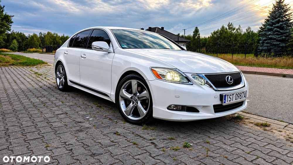 Lexus GS - 1