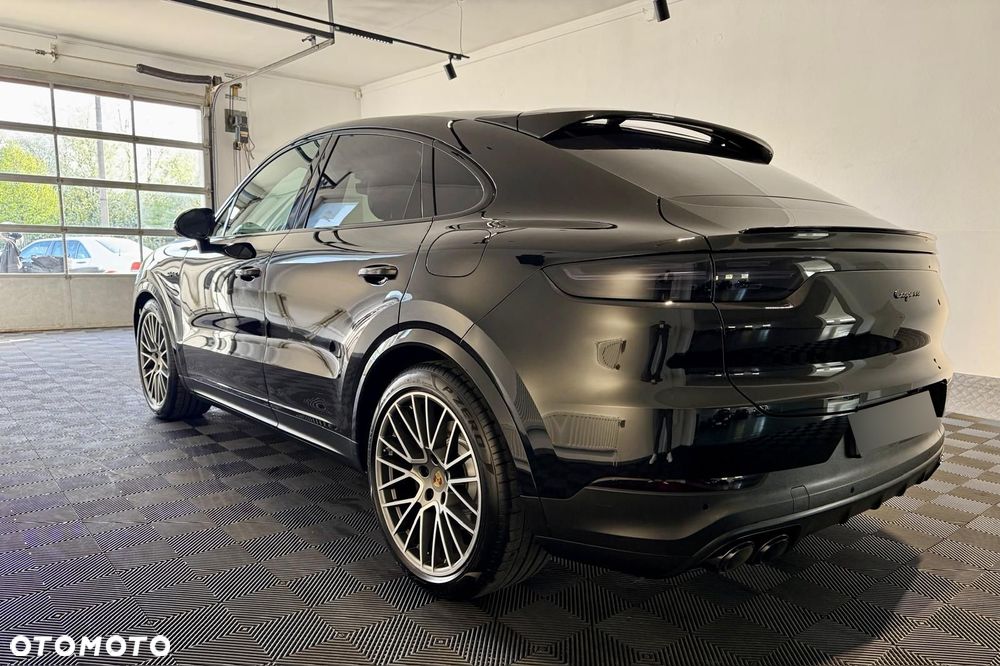 Porsche Cayenne E-Hybrid - 5