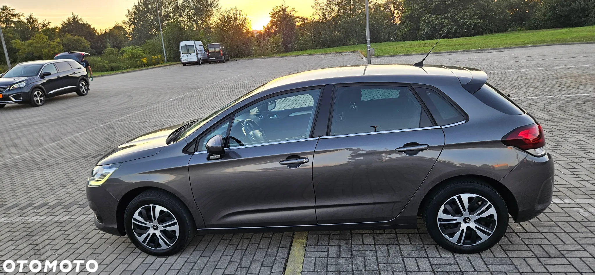 Citroën C4 1.2 PureTech MoreLife - 18
