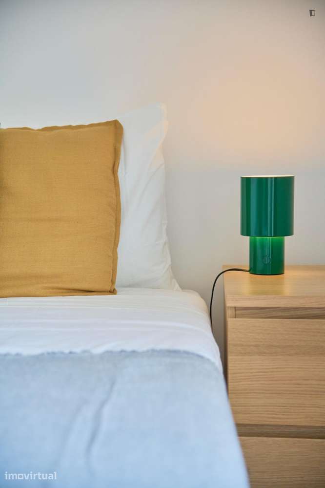 Quarto - localizado em Arroios Lisbon - Grande imagem: 5/41