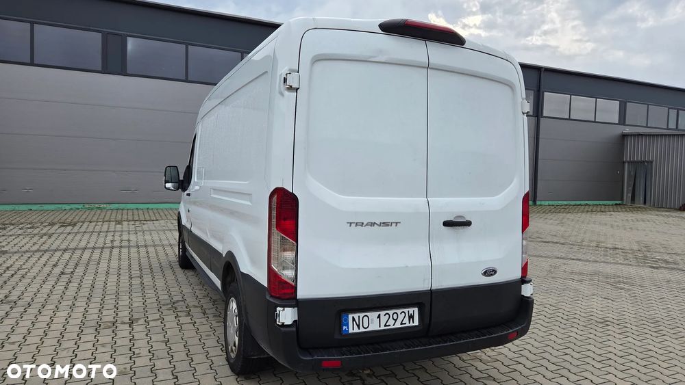 Ford Transit - 4