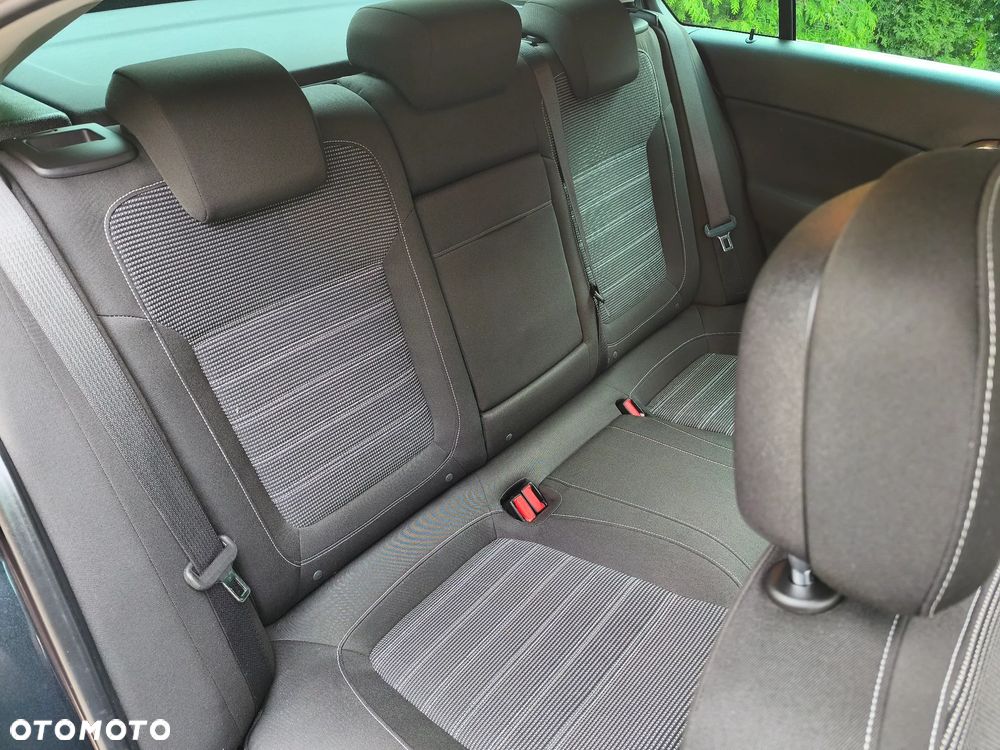 Opel Insignia 1.8 Cosmo - 34