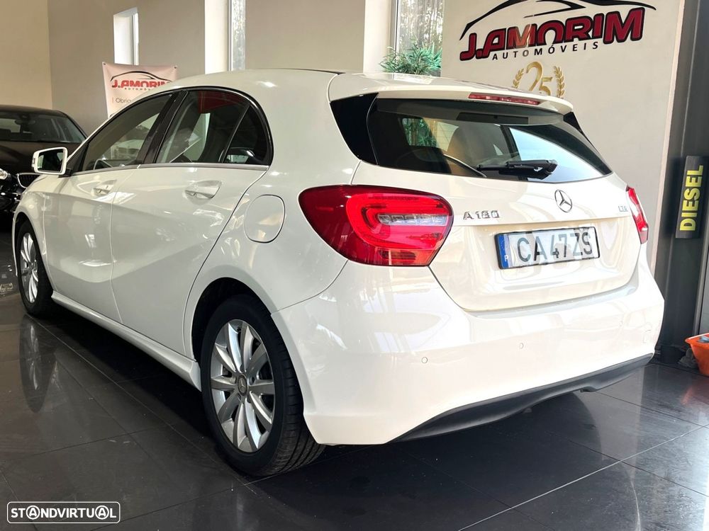 Mercedes-Benz A 180 CDI BlueEFFICIENCY Edition Style - 2
