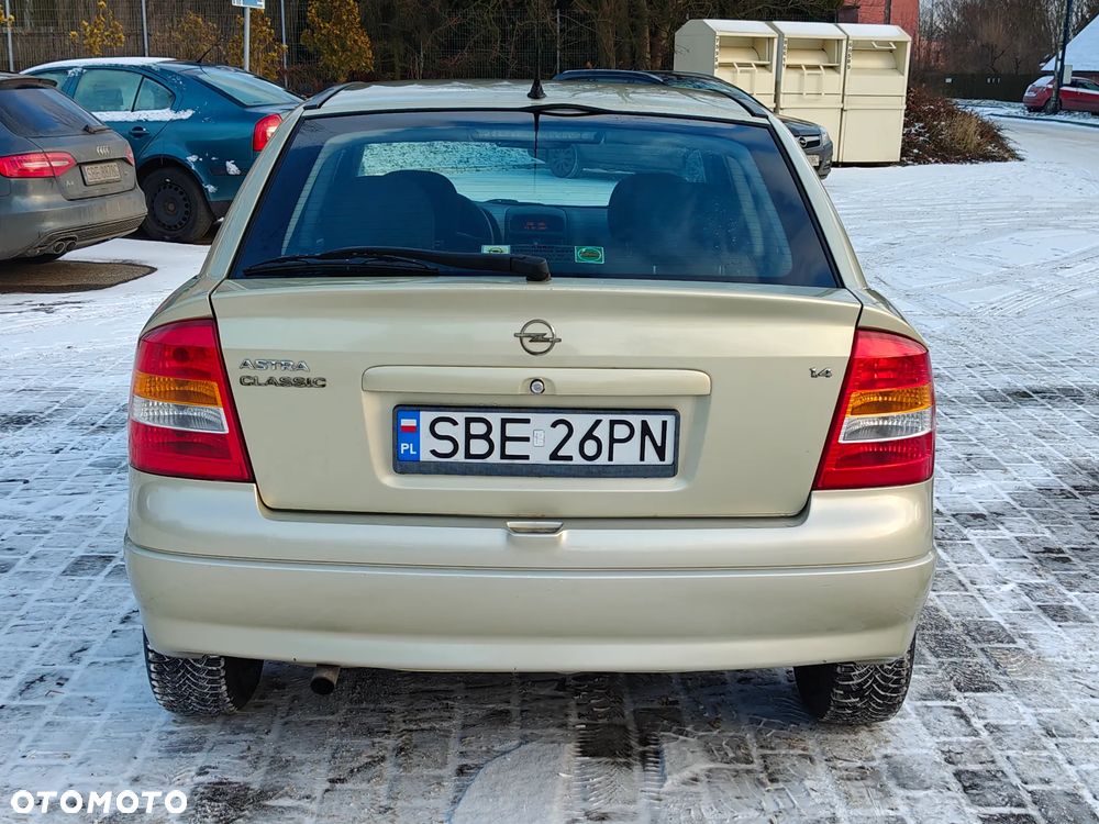 Opel Astra 1.4 Comfort / Cool - 10