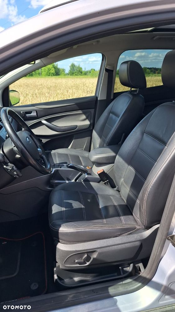 Ford Kuga 2.0 TDCi 4WD Titanium Plus - 6