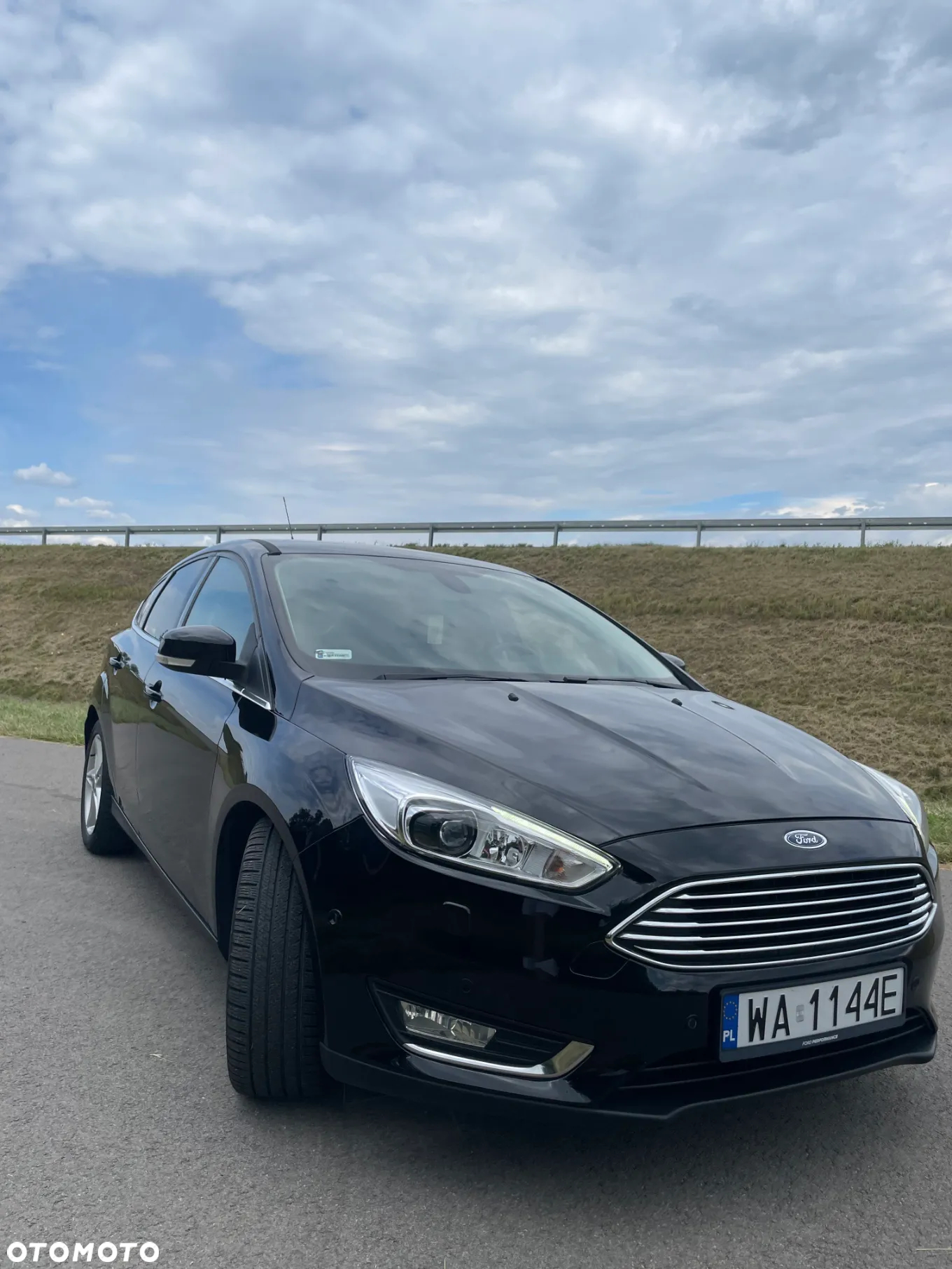 Ford Focus 1.5 EcoBoost Titanium ASS - 4