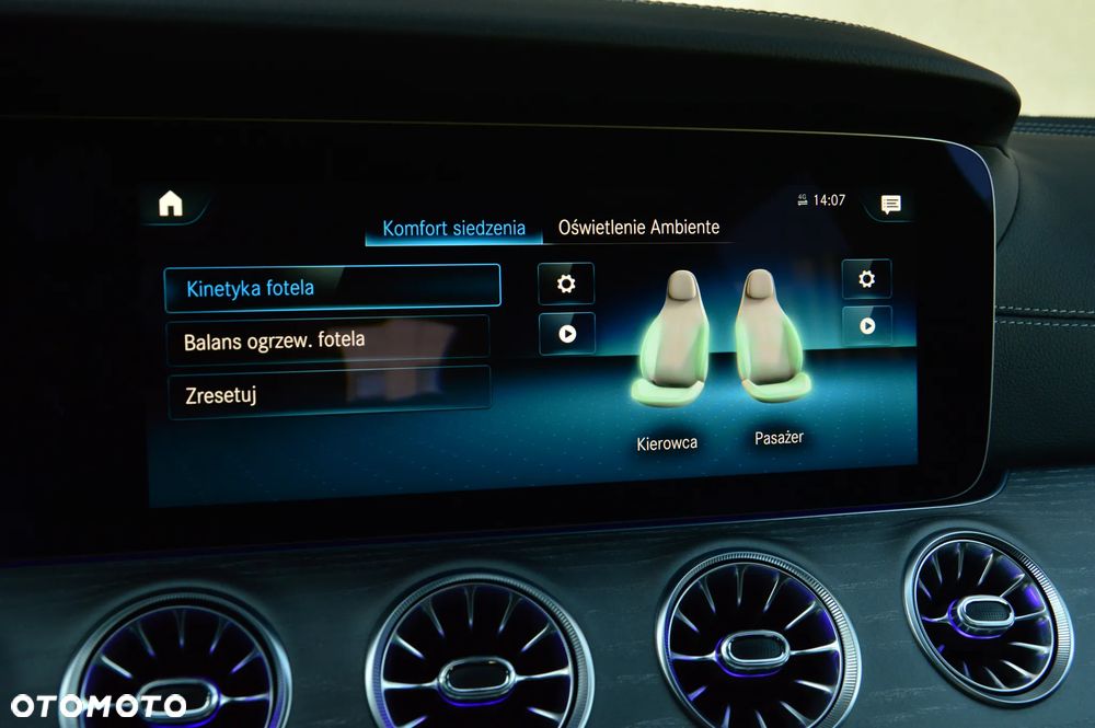 Mercedes-Benz AMG GT - 35