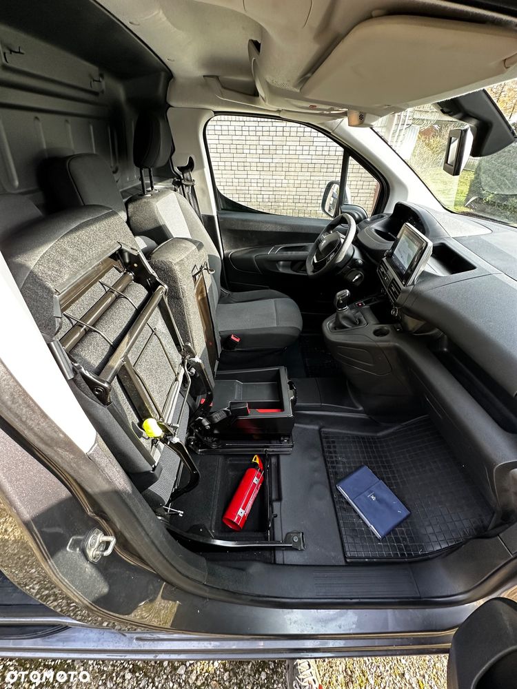 Peugeot PARTNER - 29