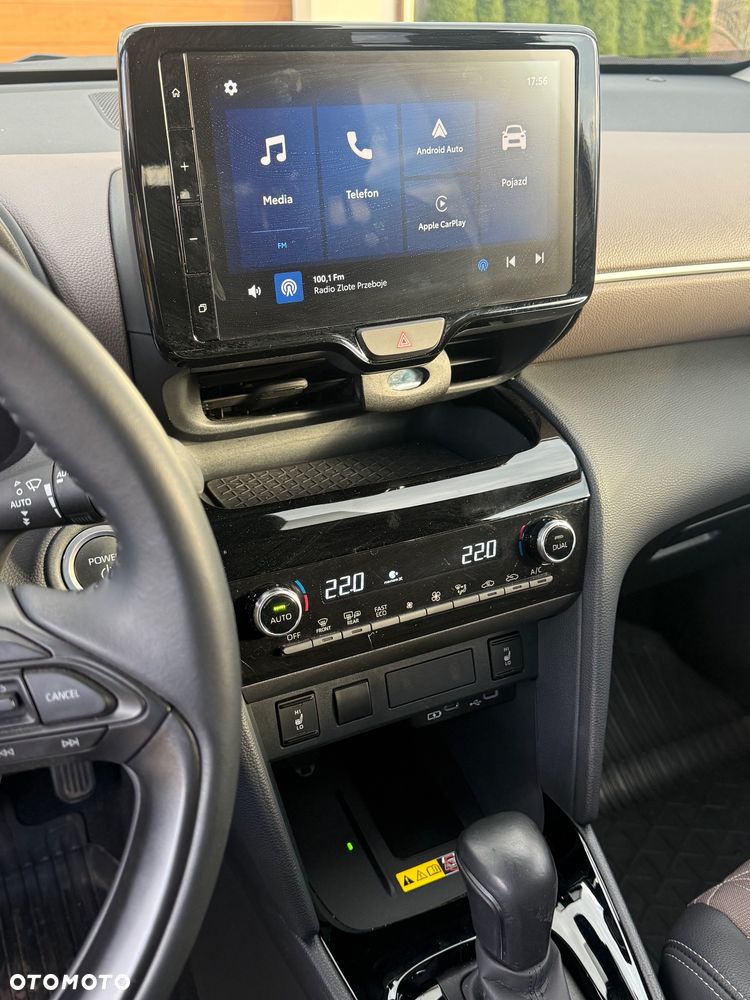 Toyota Yaris Cross - 12