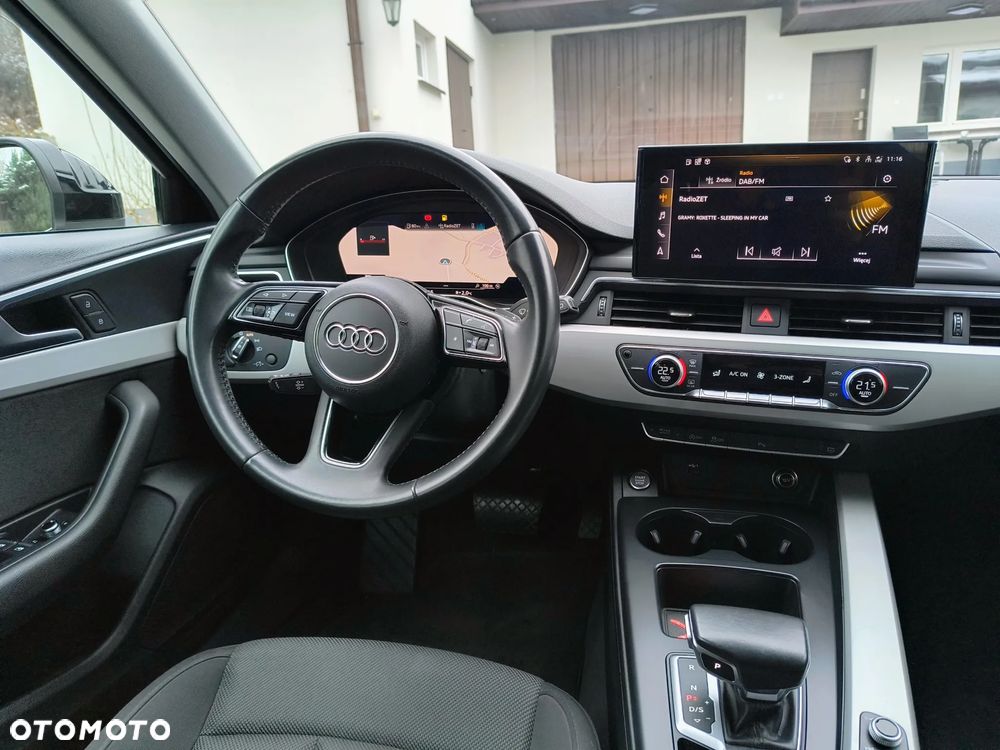 Audi A4 Avant 2.0 TDI S tronic design - 24