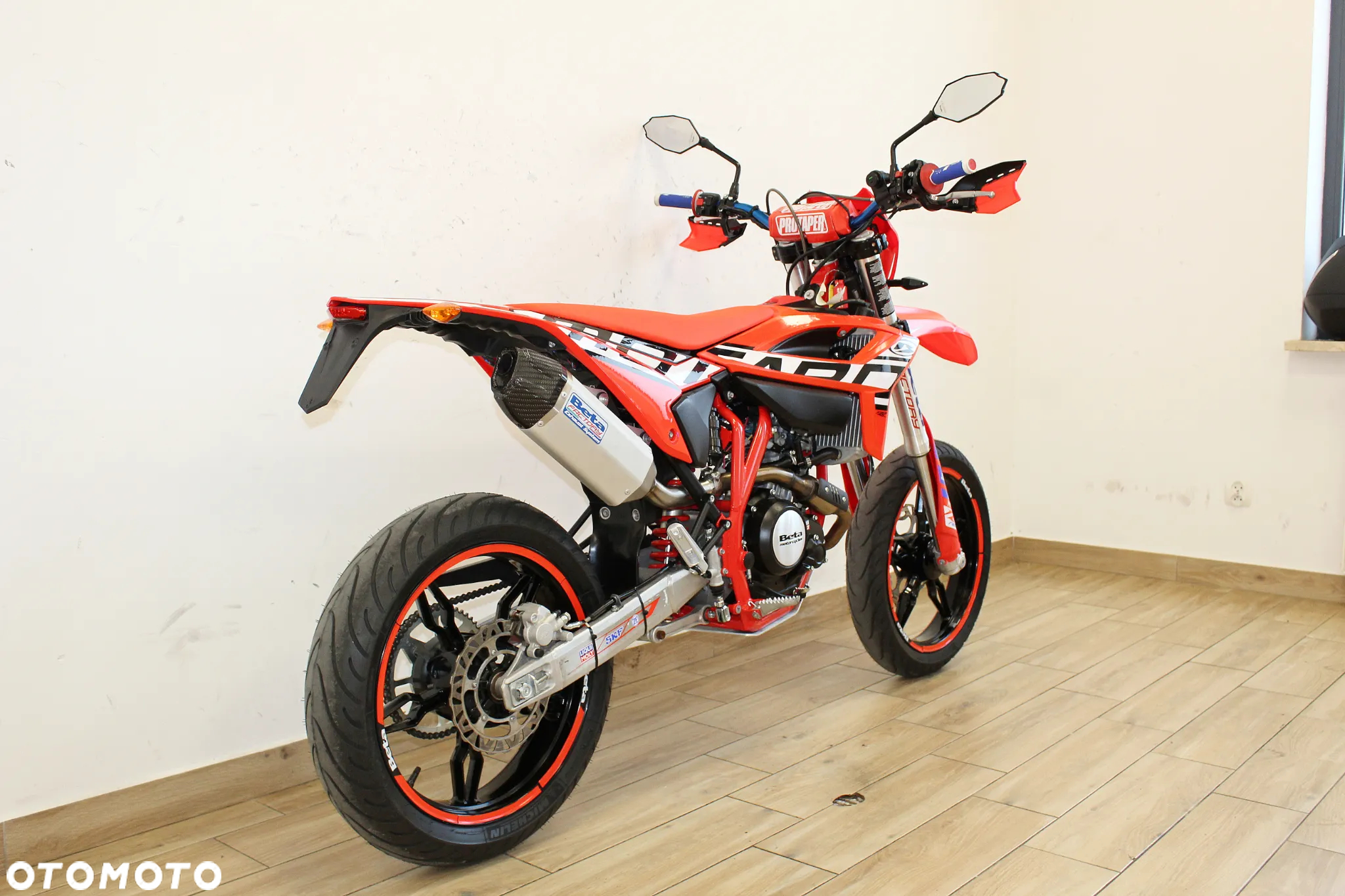 Beta RR - 9