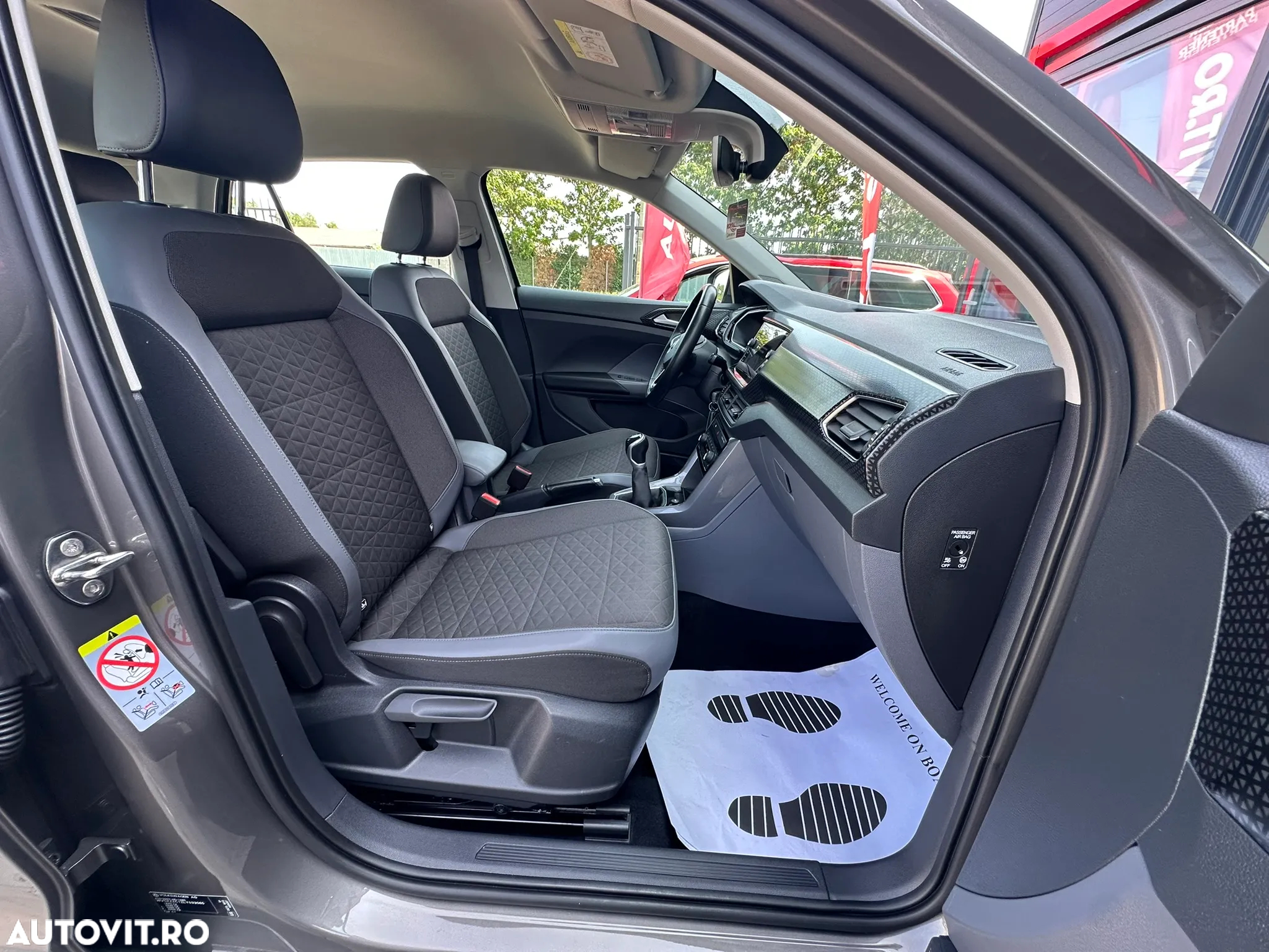 Volkswagen T-Cross 1.6 TDI SCR Style - 16