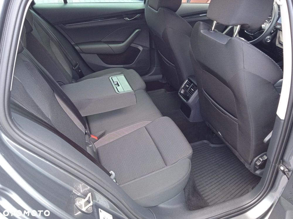 Skoda Octavia - 14