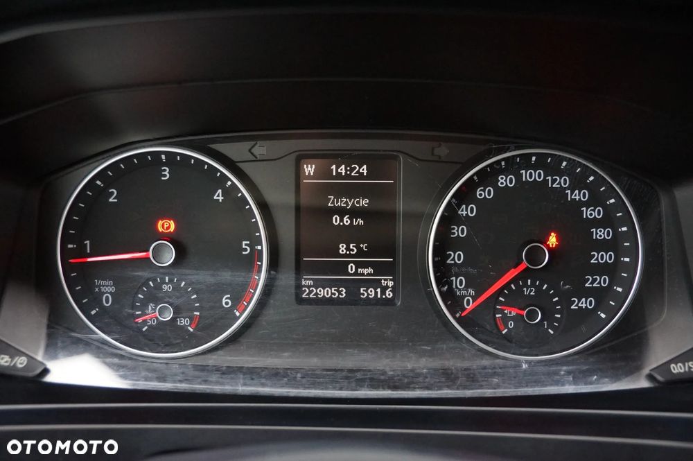 Volkswagen Transporter - 16