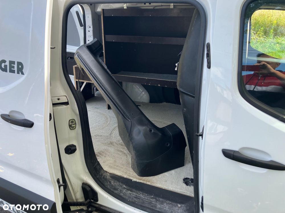 Opel Combo - 9