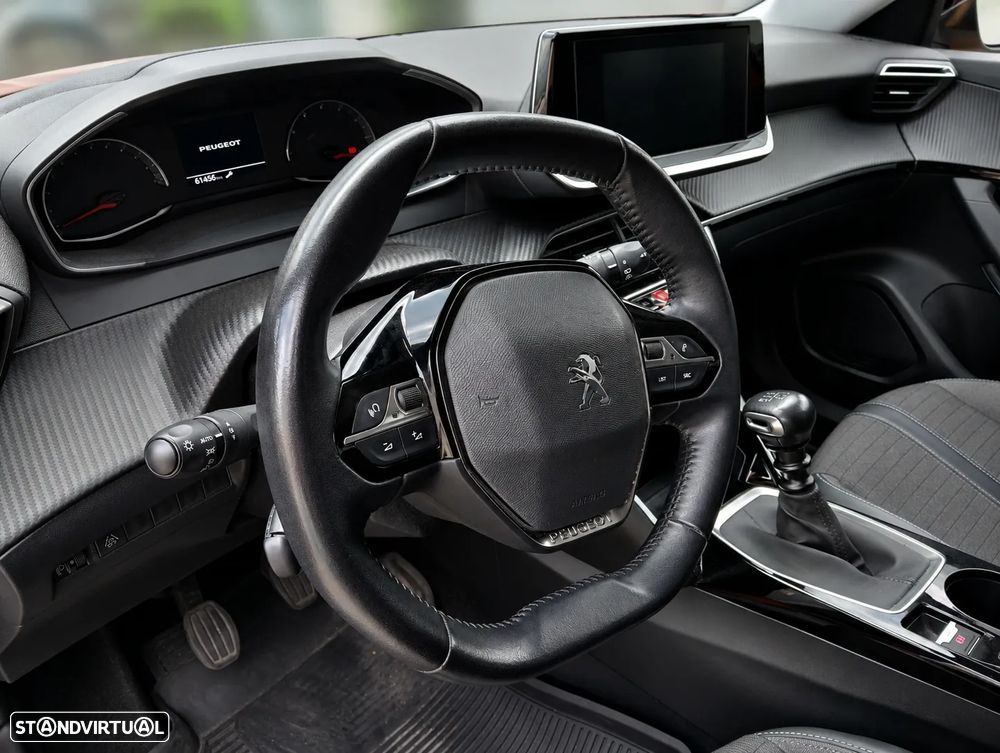 Peugeot 2008 1.2 PureTech Allure - 7