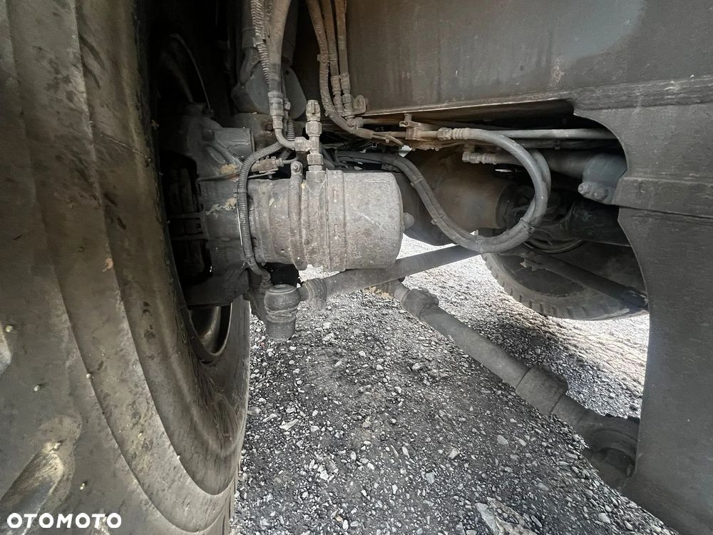 Liebherr LTM 1090-4.2 - 8