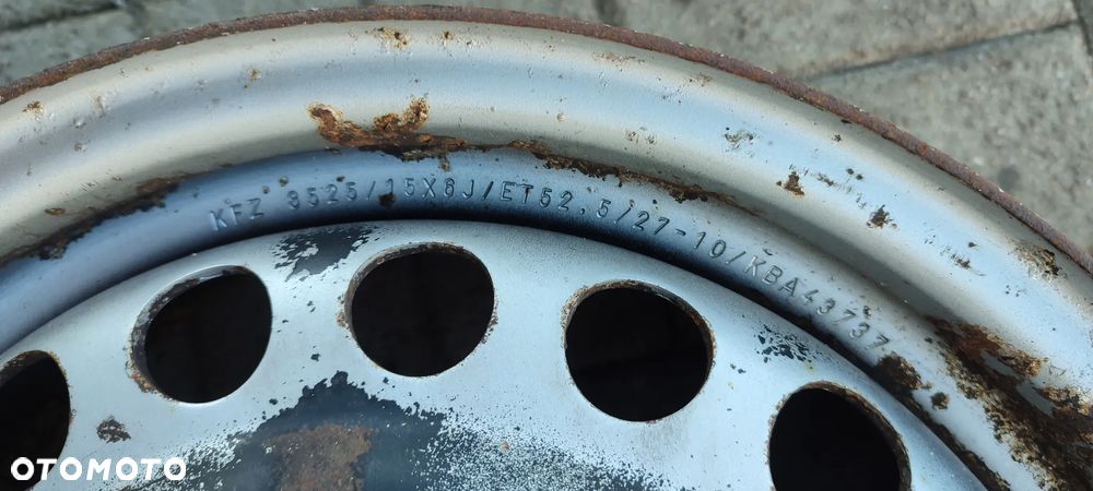 FELGI STALOWE 5x108 6Jx 15 CALI ET 52.5 FORD TRANSIT TURNEO CONNECT 4 SZTUKI KOMPLET - 5