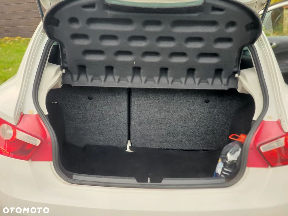 Seat Ibiza SC 1.4 16V Sport - 7