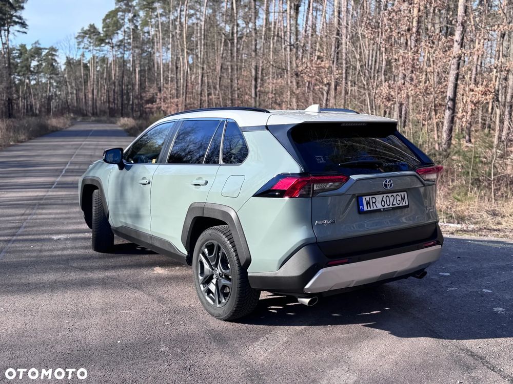 Toyota RAV4 - 2