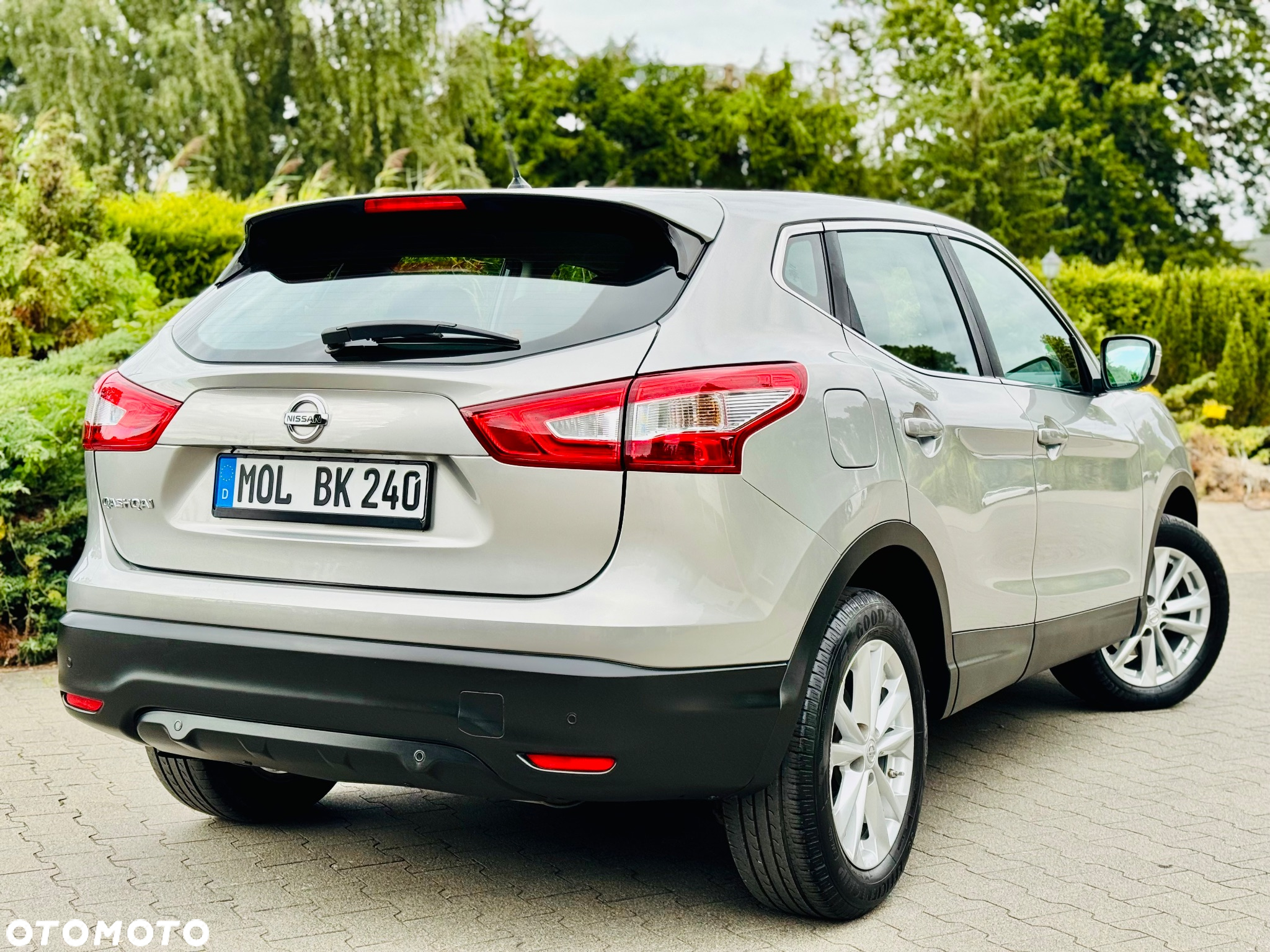 Nissan Qashqai 1.2 DIG-T Tekna - 23