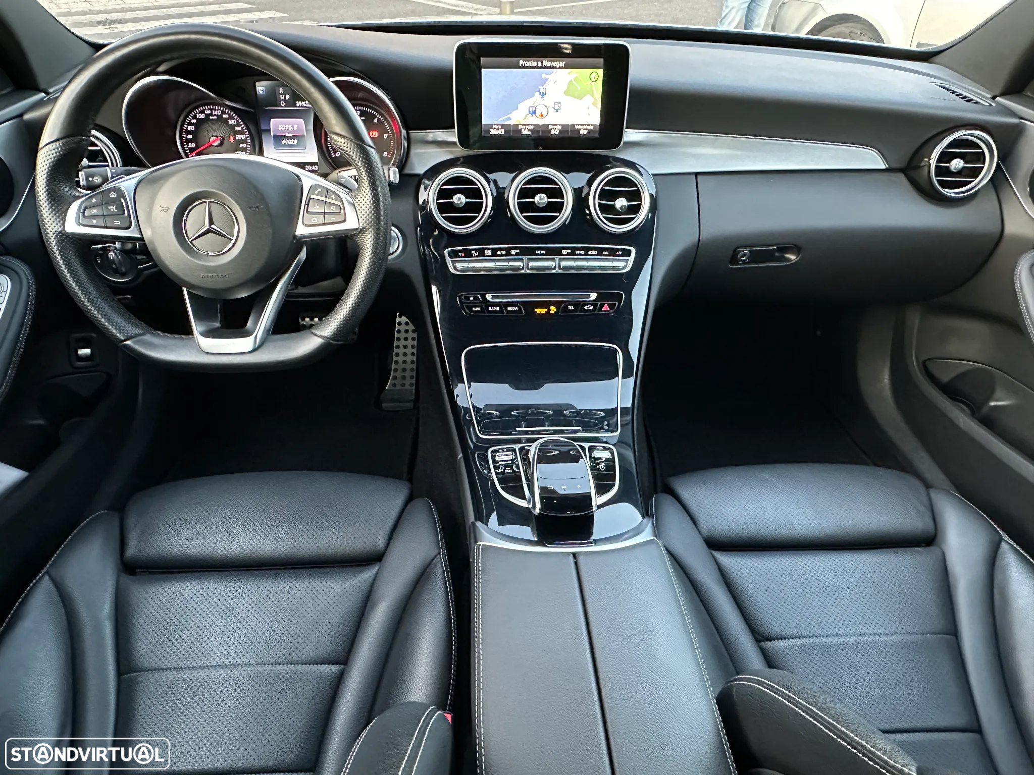 Mercedes-Benz C 300 h AMG Line - 5