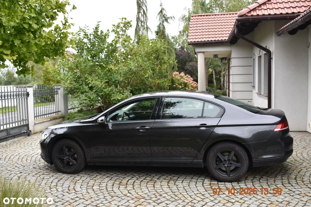 Volkswagen Passat 1.5 TSI EVO Trendline DSG - 5