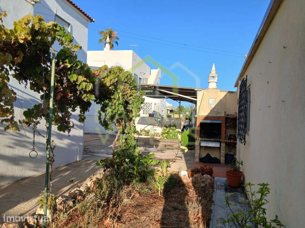 Moradia T3 com Vista Mar e Armazéns em Olhão - Grande imagem: 5/23