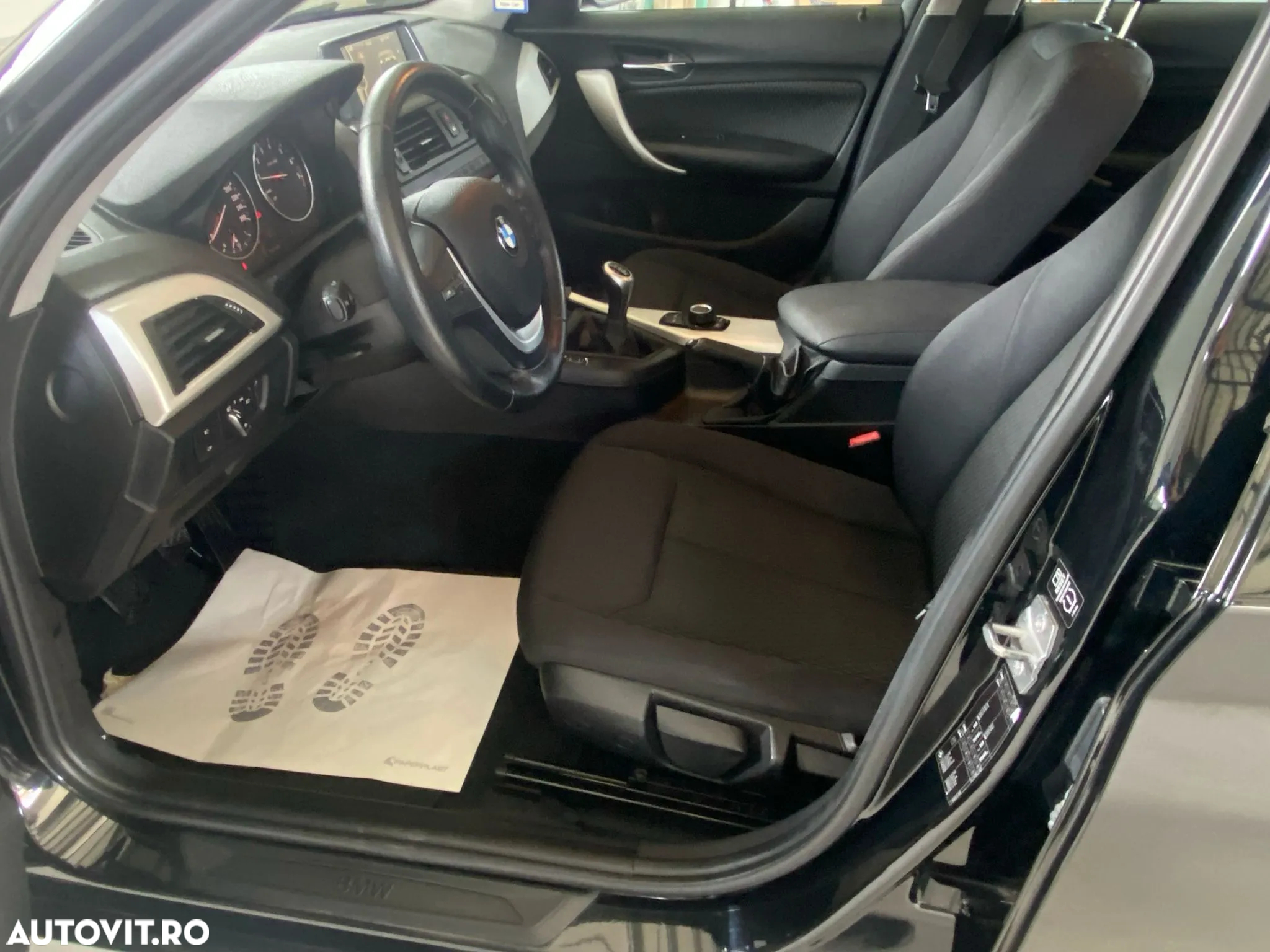 BMW Seria 1 116i - 7