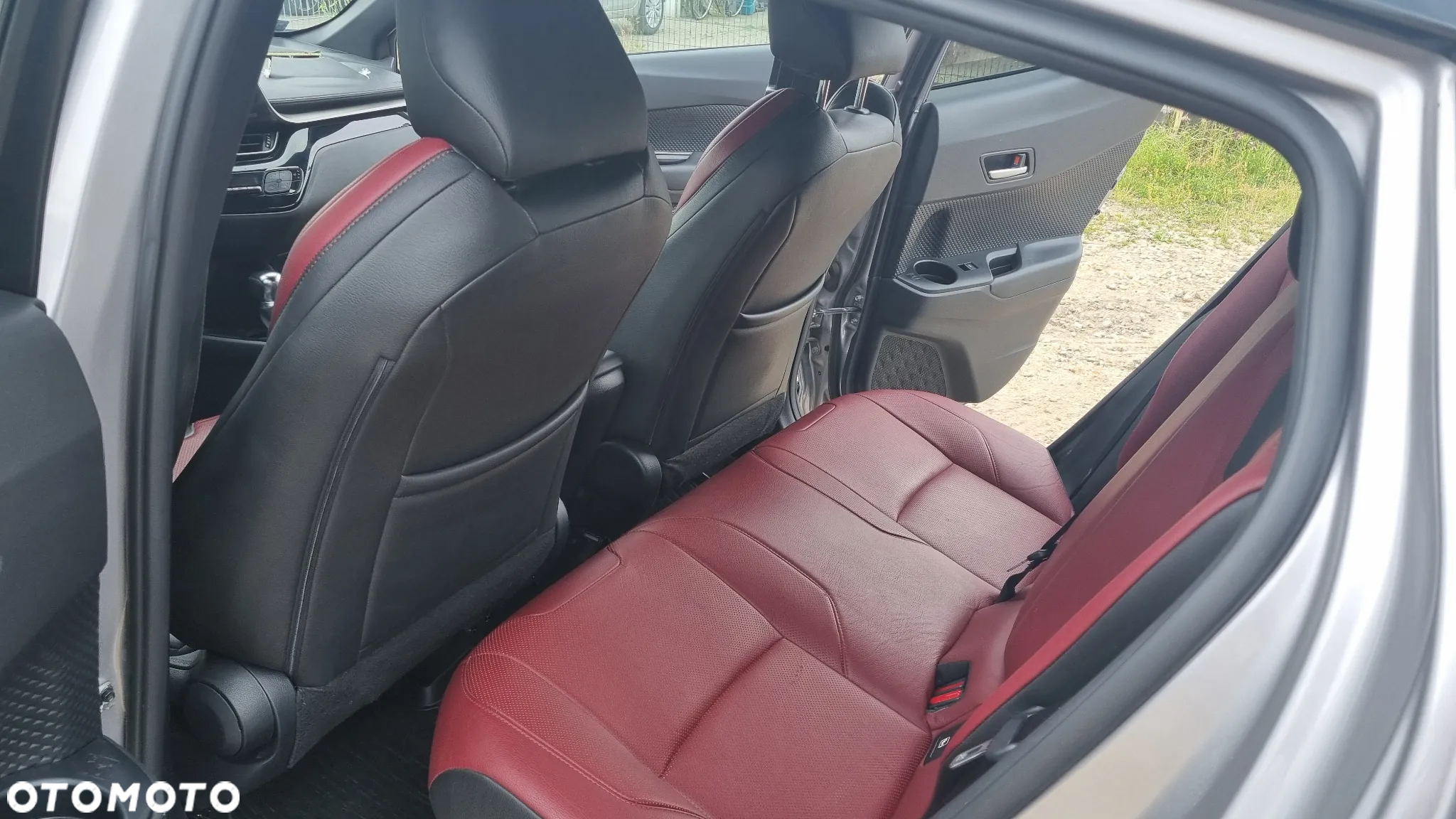 Toyota C-HR 1.8 Hybrid Comfort - 18
