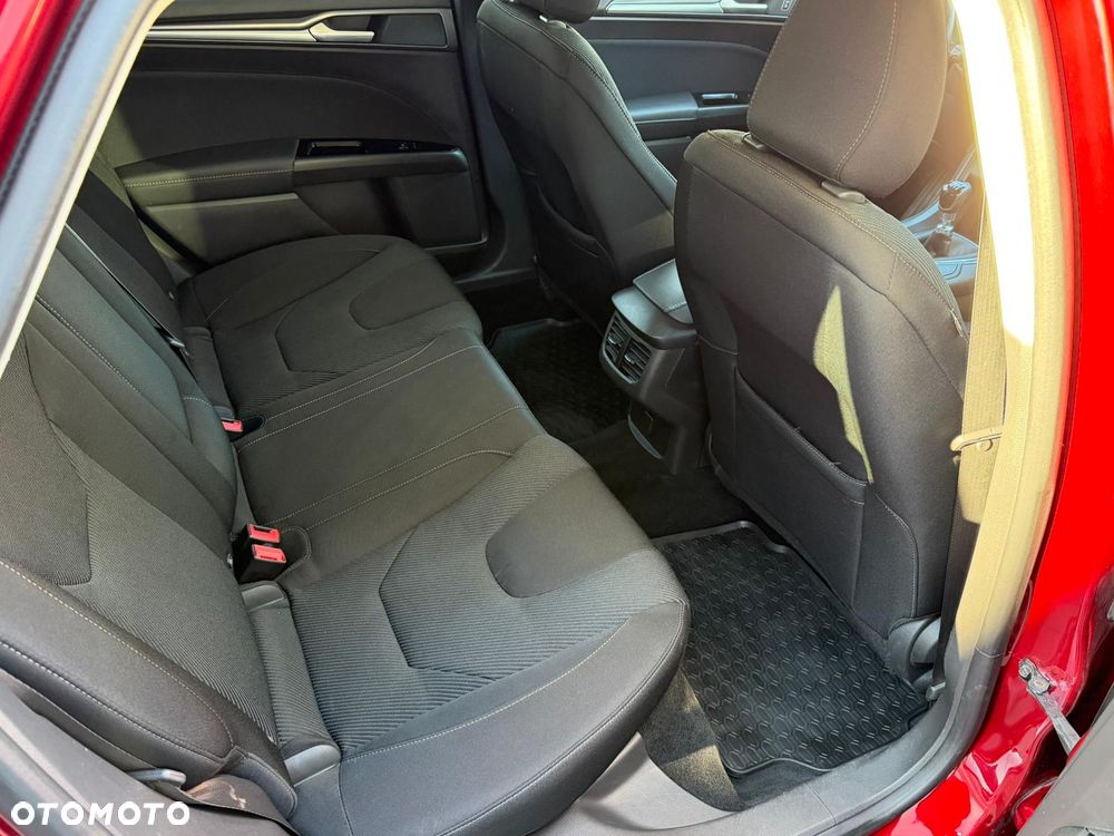 Ford Mondeo 2.0 TDCi Titanium - 21