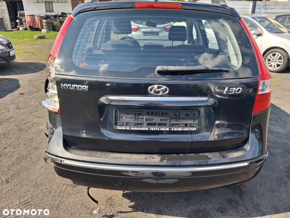 Hyundai i30 1.6 blue Style - 23