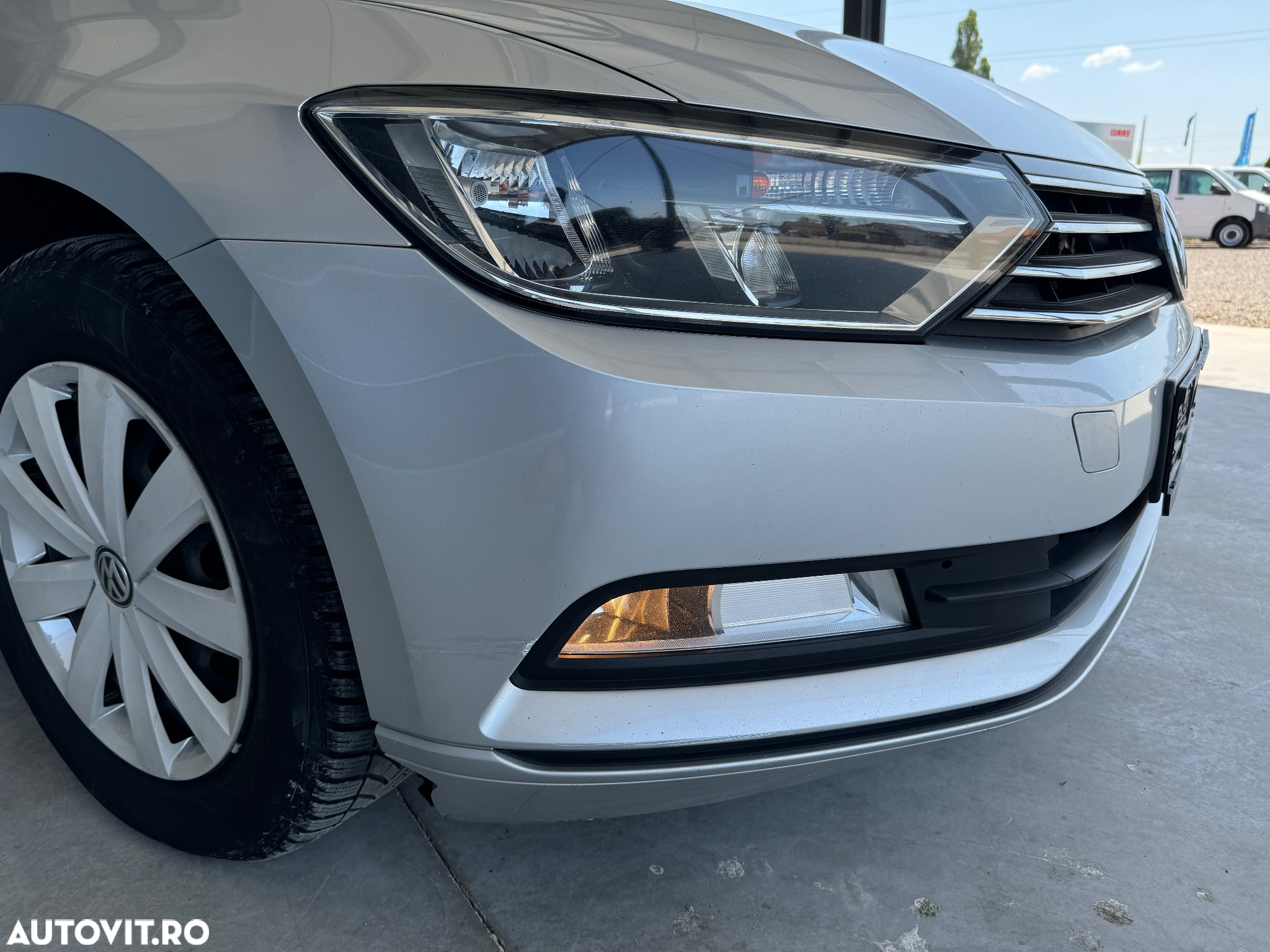 Volkswagen Passat - 19