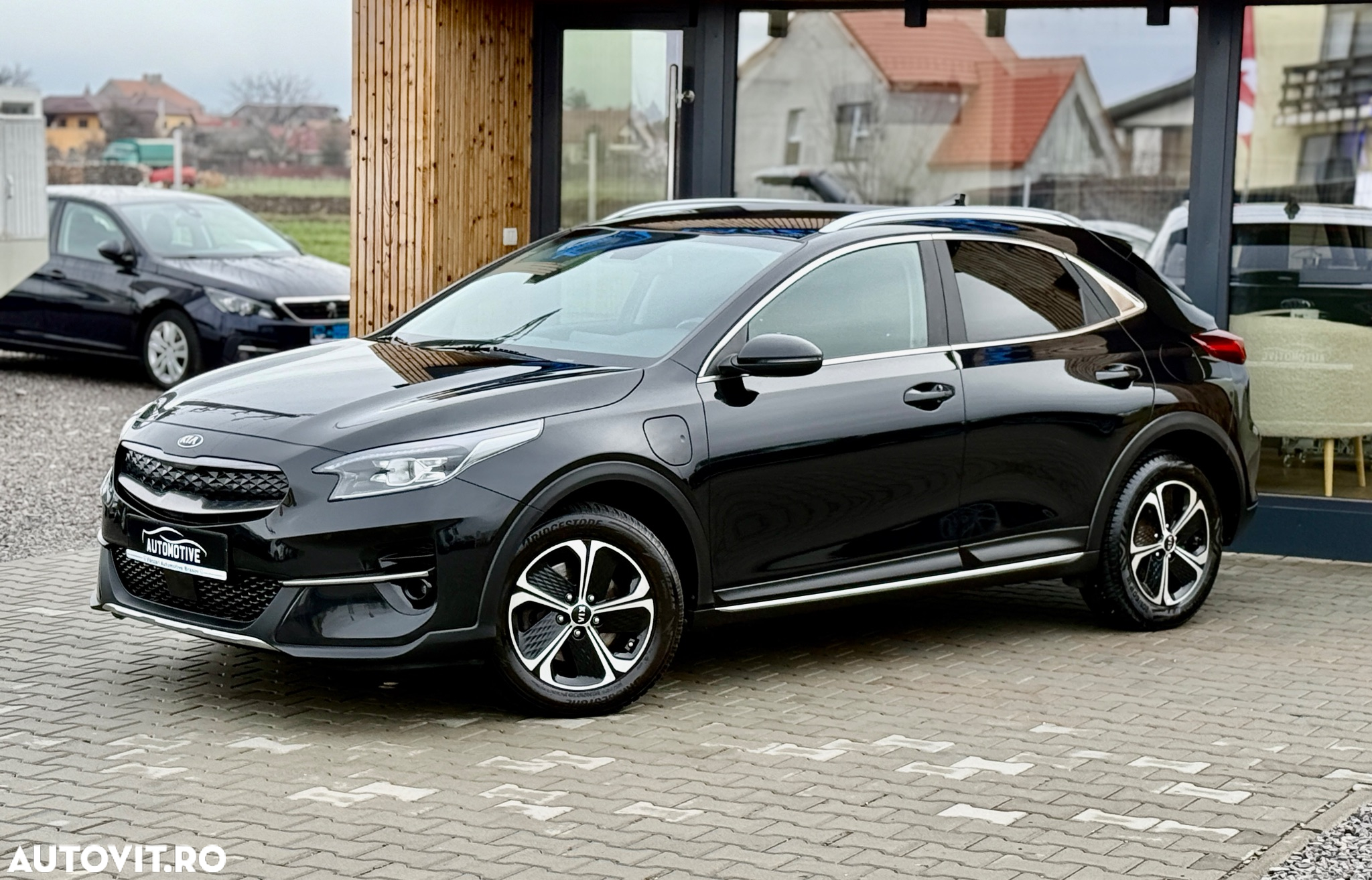 Kia XCeed 1.6 GDI 6DCT PHEV Vision - 13