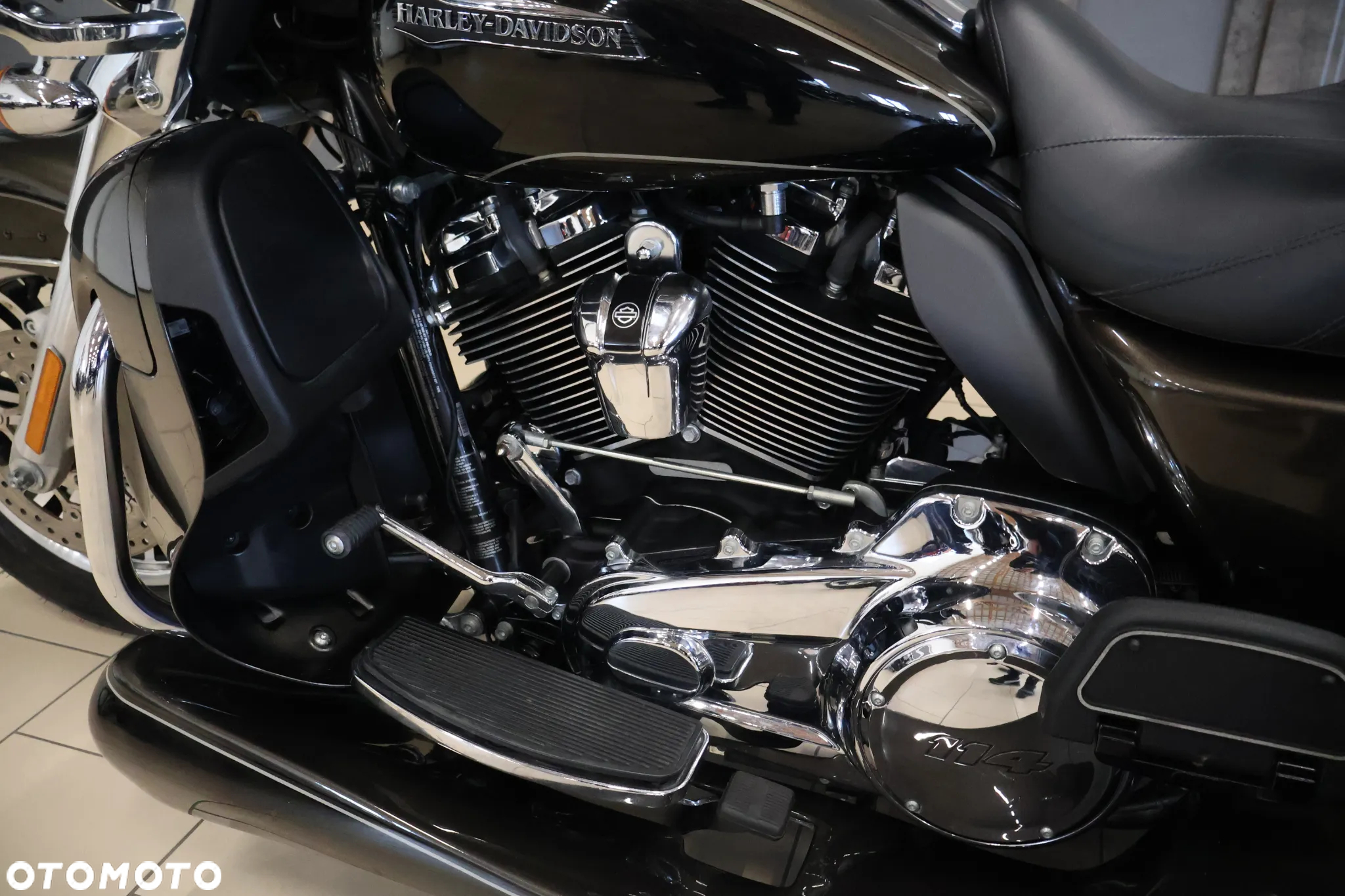 Harley-Davidson Touring Electra Glide - 23