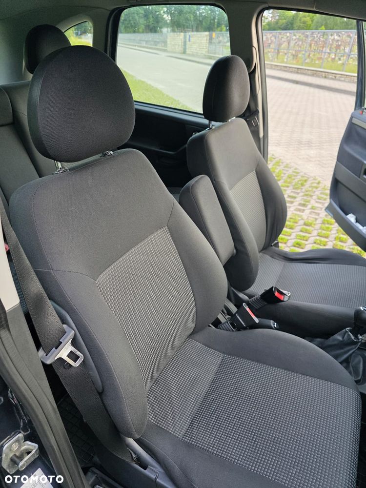 Opel Meriva - 19