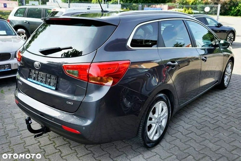 Kia Ceed - 7