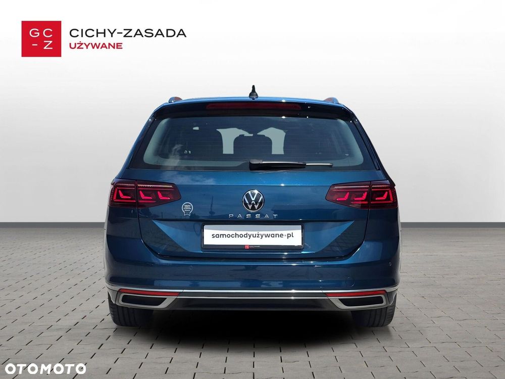 Volkswagen Passat 2.0 TDI EVO Elegance DSG - 5