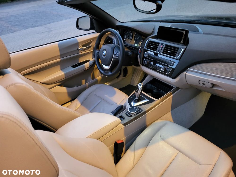 BMW Seria 2 218d Luxury Line - 17