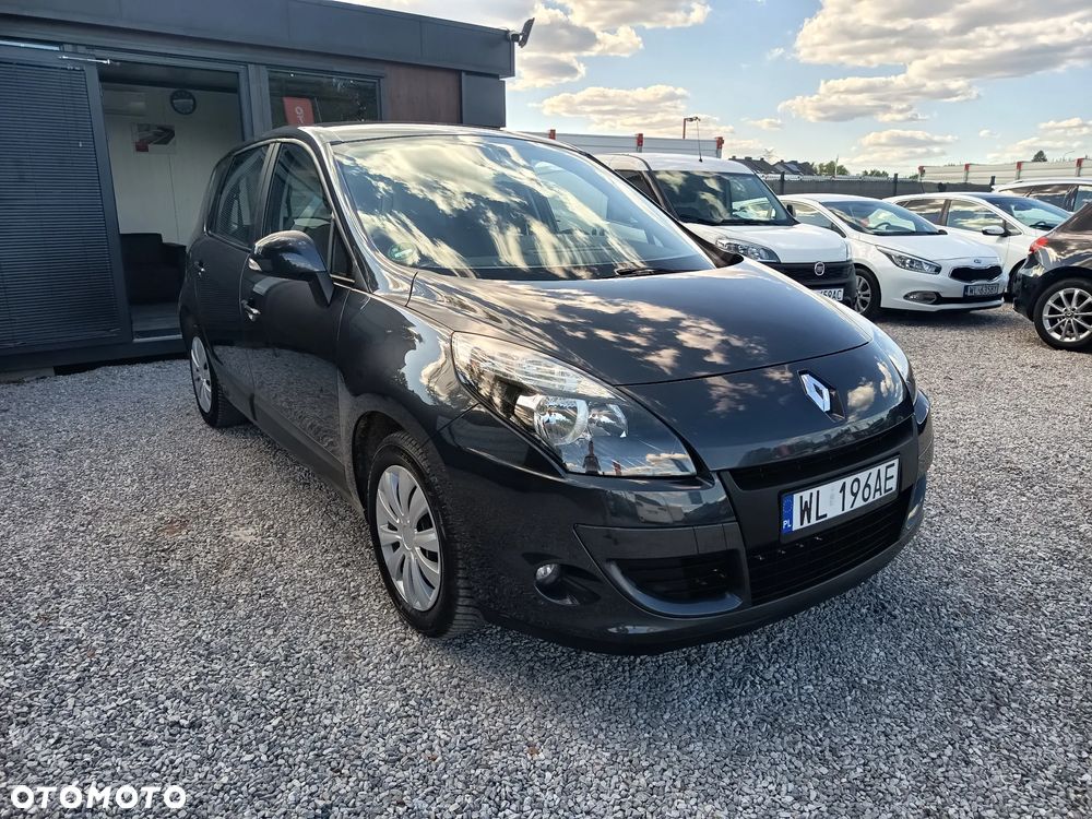 Renault Scenic 1.6 16V 110 TomTom Edition - 9
