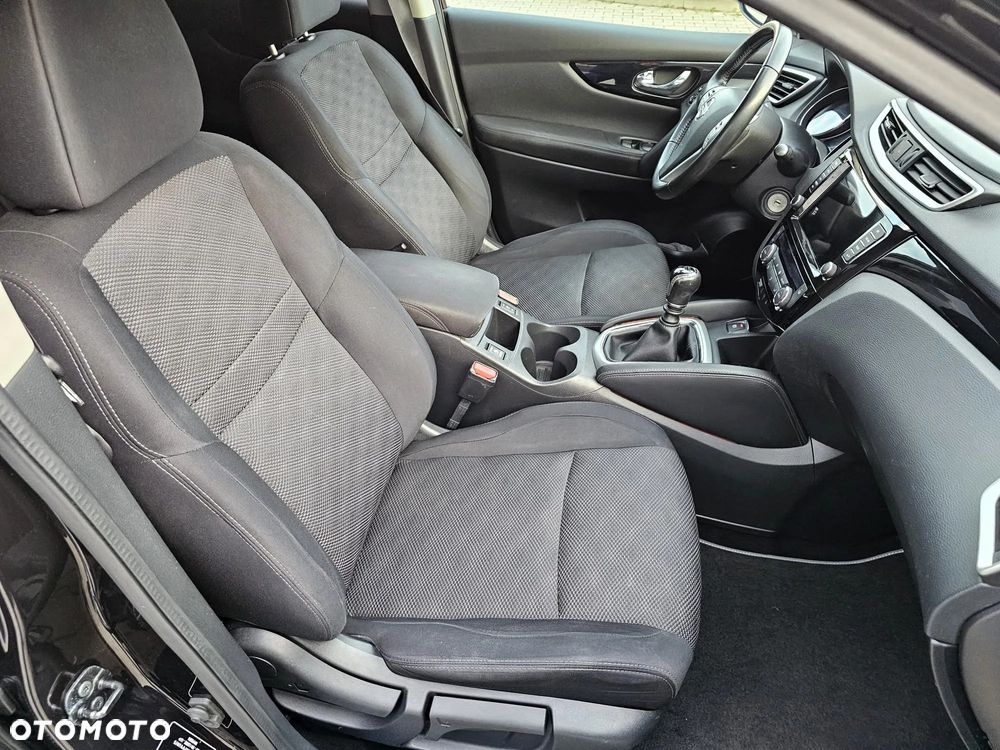 Nissan Qashqai 1.5 dCi N-Connecta - 20