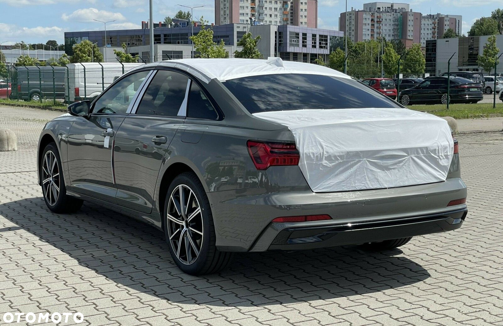 Audi A6 - 6