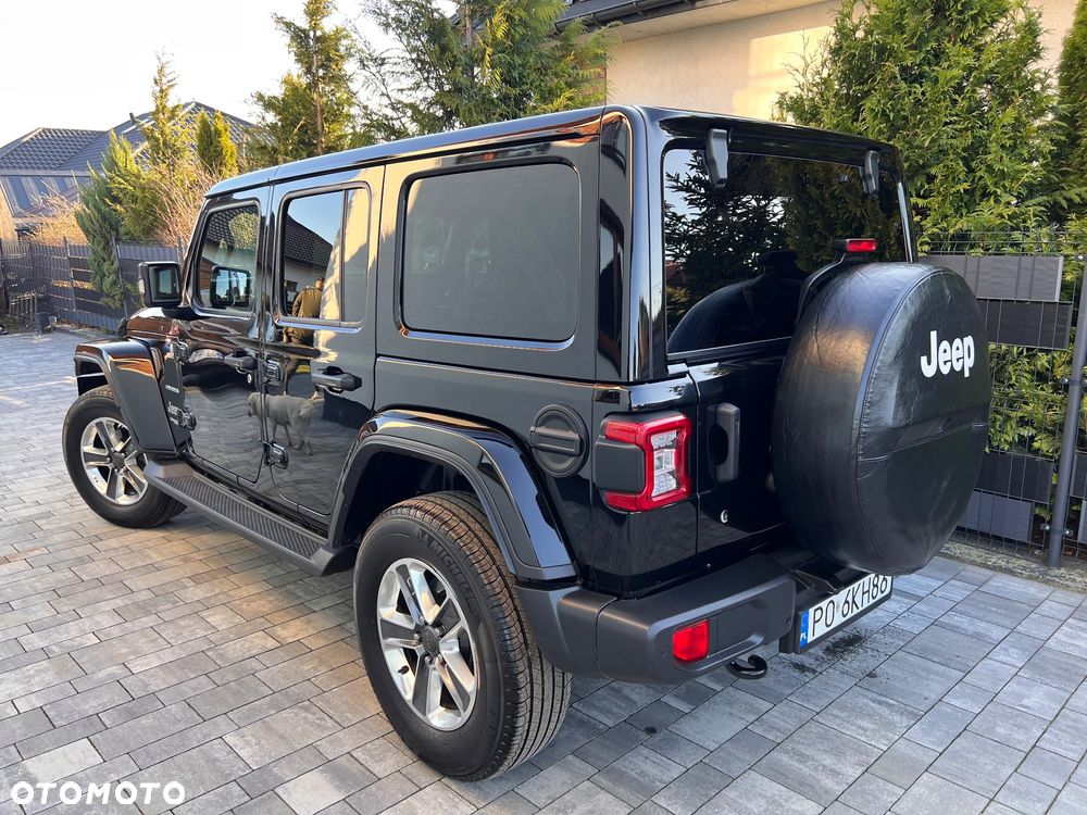 Jeep Wrangler Unlimited GME 2.0 Turbo Sahara - 21