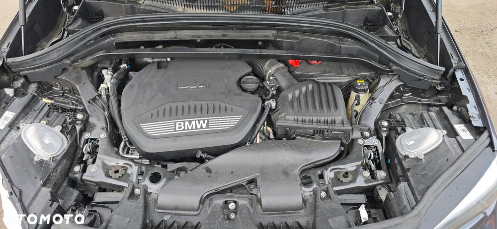 BMW X1 sDrive20d Sport Line - 38