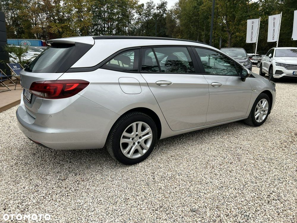 Opel Astra - 18
