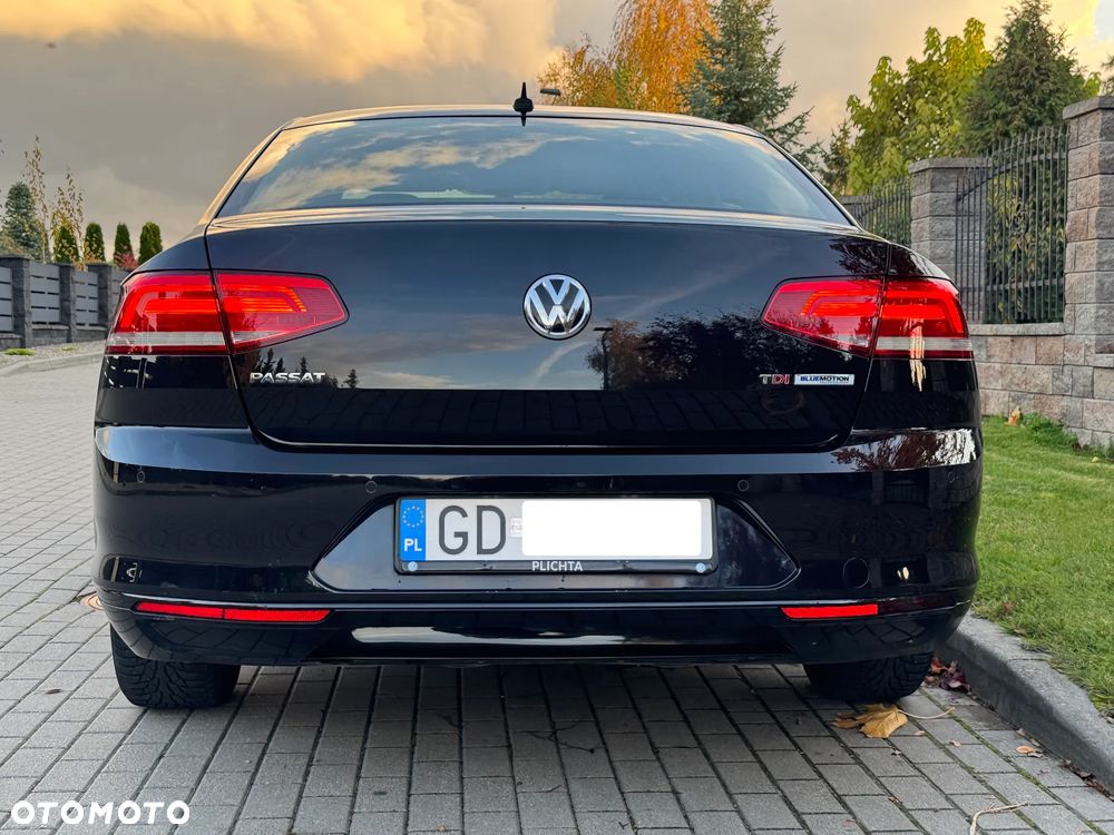 Volkswagen Passat 1.6 TDI BMT Comfortline - 27