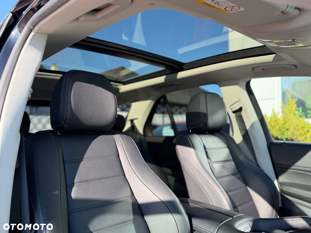 Mercedes-Benz GLE 300 d 4Matic 9G-TRONIC AMG Line - 5