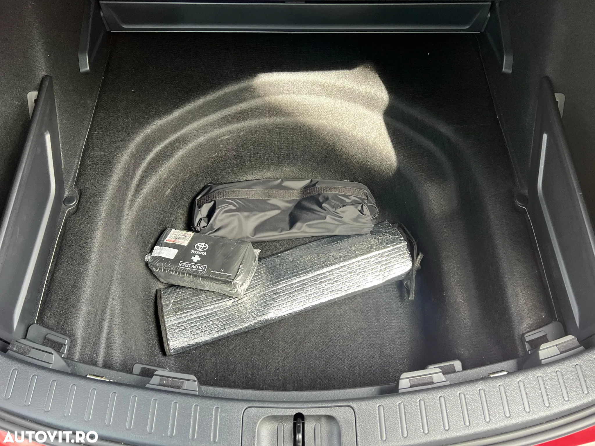 Toyota Corolla 1.8 Hybrid Touring Sports Lounge - 32